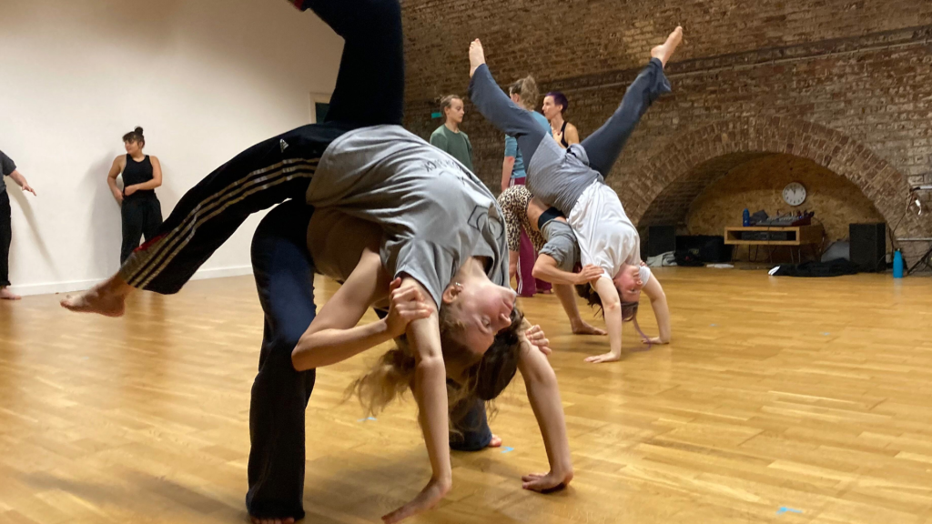 Exploring Acrobatics & Movement: A Creative and Inclusive Workshop